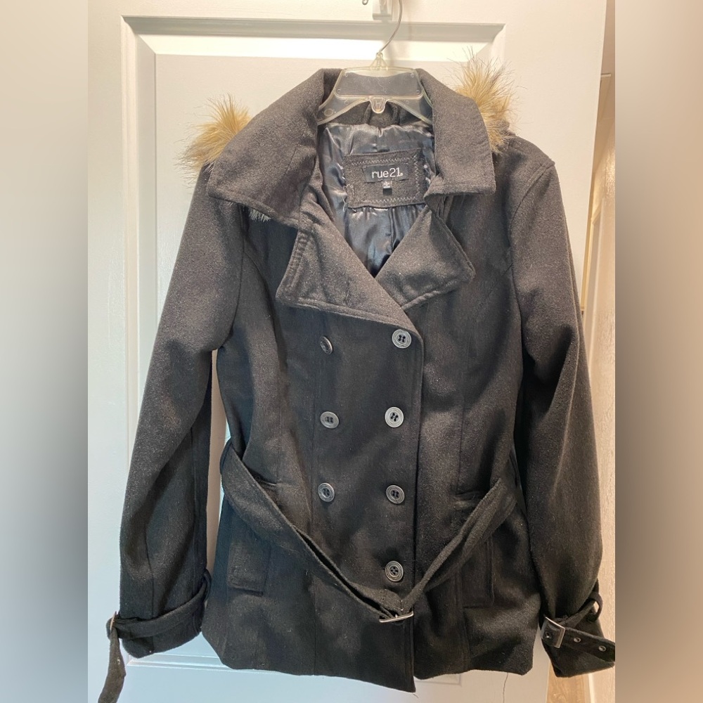 Rue 21 Pea Coat with belts size junior large
